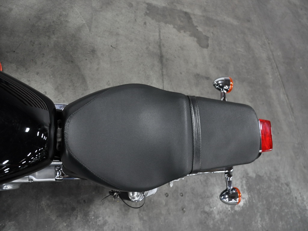 Купить мотоцикл Suzuki S40 Boulevard 2009 фото 19
